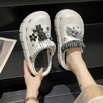 Fashion Charms Clogs New Arrival Thick Sole Outdoor Women Slippers