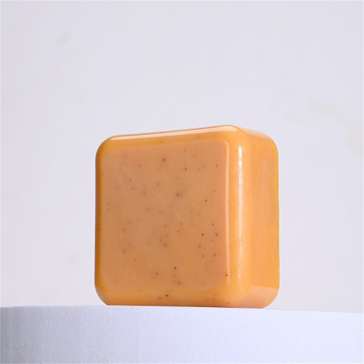Bade-Kurkuma-Seifenstücke gegen dunkle Flecken, handgemachte Seife für Gesicht und Körper, natürliche Kurkuma-Seife für die Haut, 2er-Pack